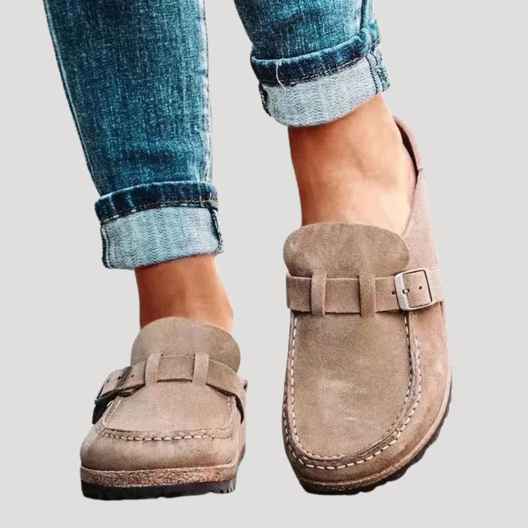 Mocassins femme élégants en suédine avec boucle