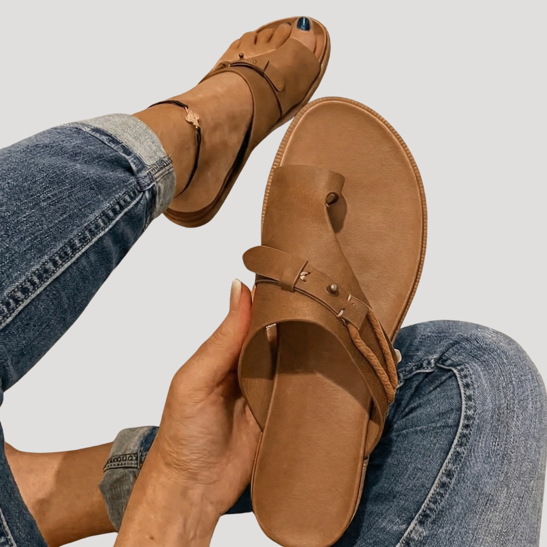 Nu pieds femme d'été