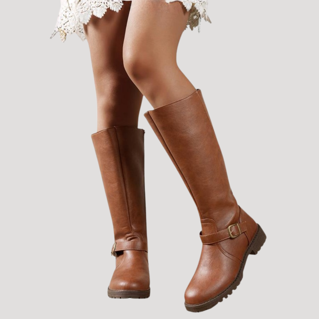 Bottes Hautes Femme à Bride Bouclée et Semelle Crantée