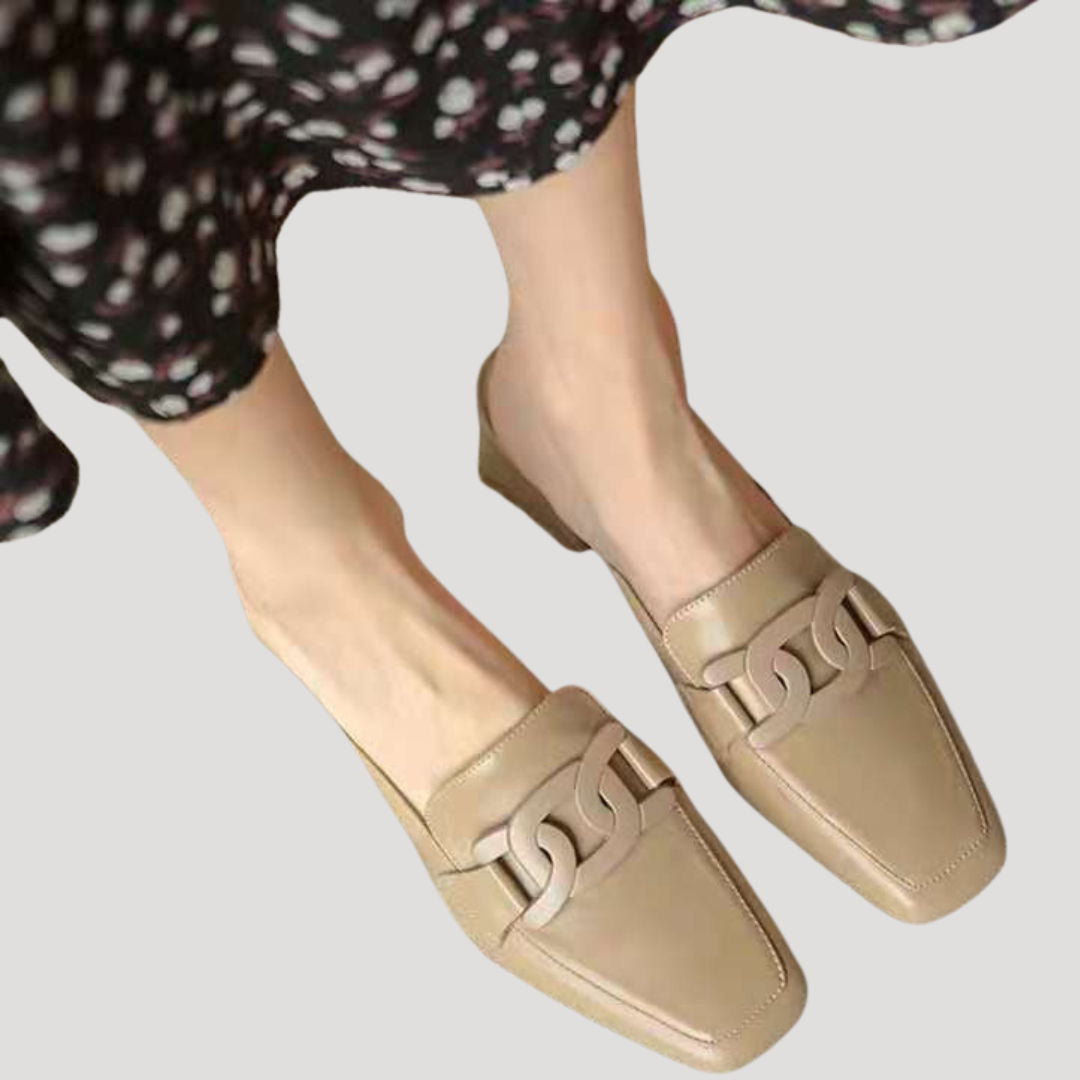 Mocassins Femme à Talon avec Chaîne et Bout Carré