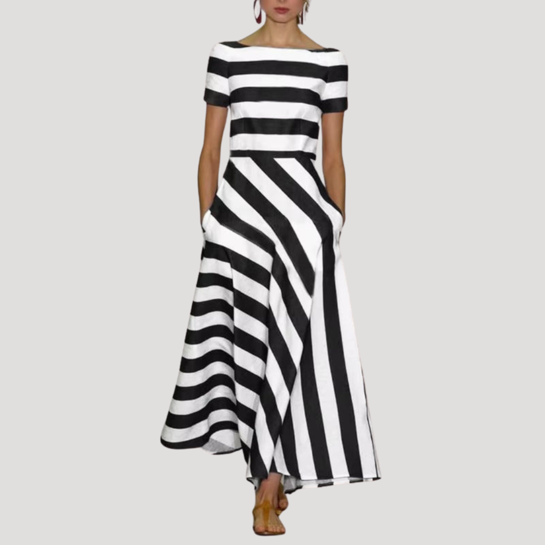 Robe longue rayée élégante