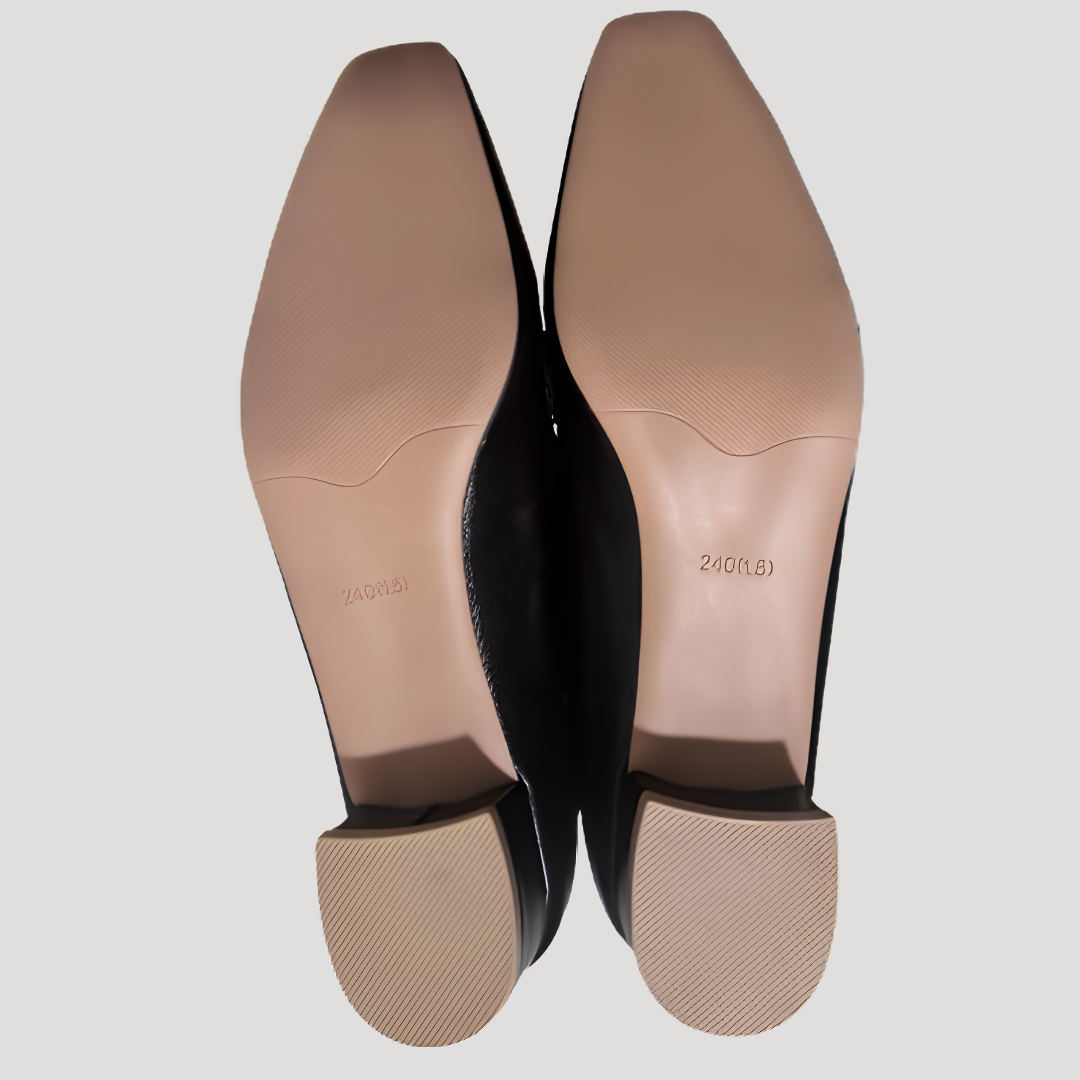 Mocassins Femme à Talon avec Chaîne et Bout Carré