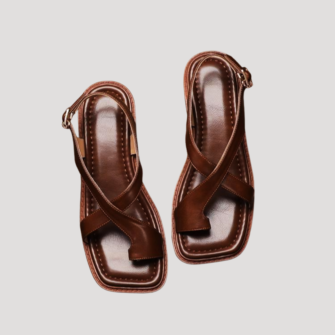 Sandales tong femme à petit talon