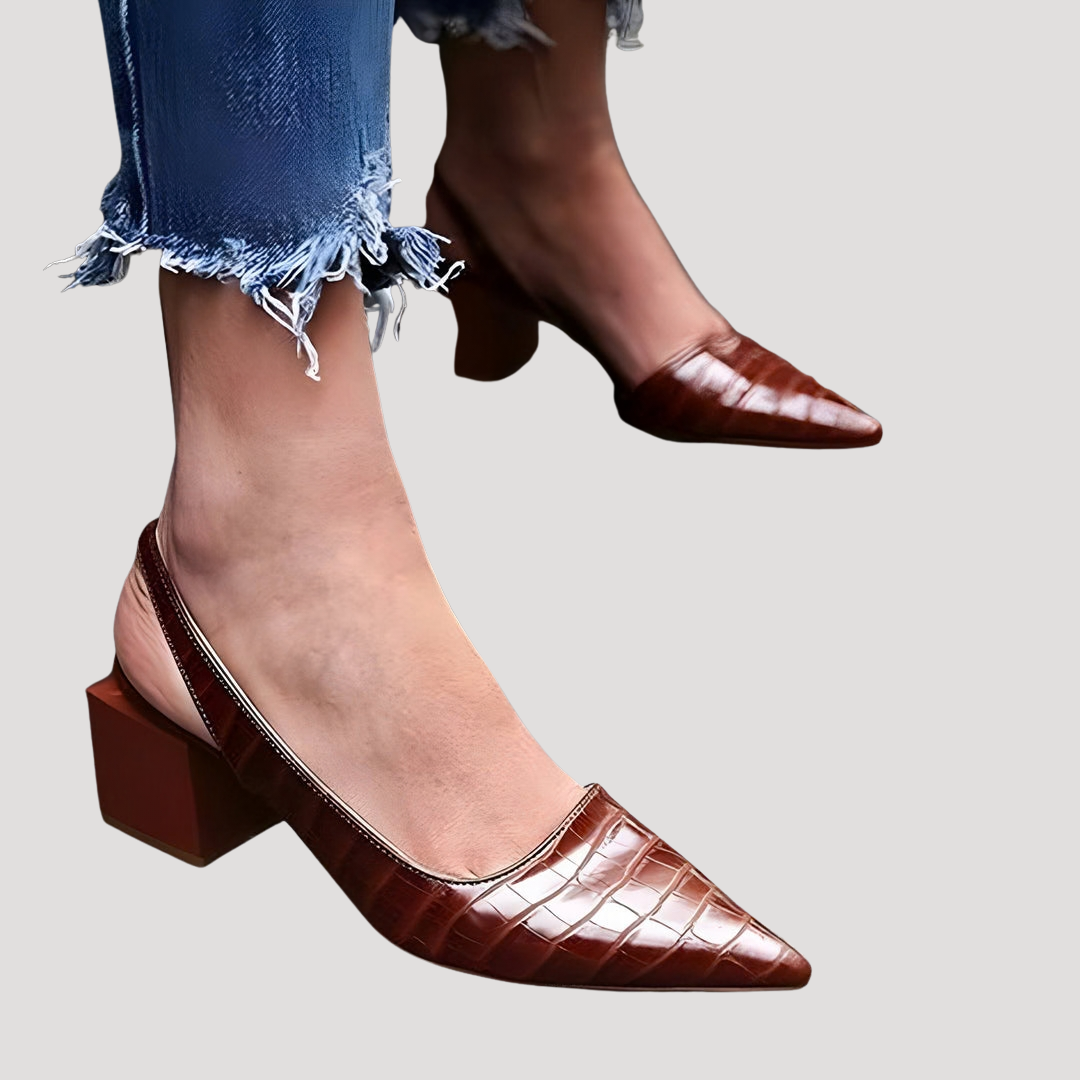 Escarpins femme élégants à talon bas et bout pointu