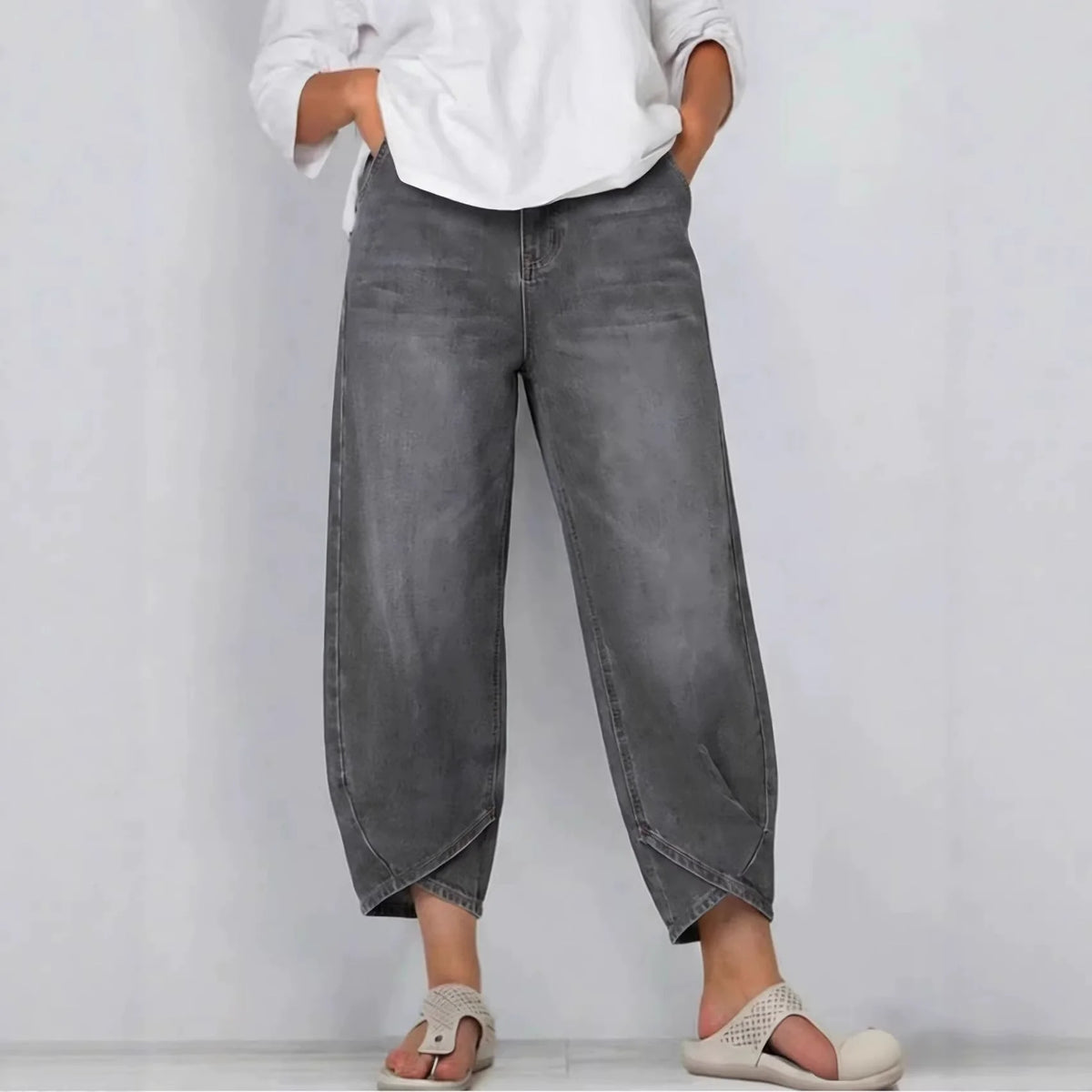 Jean ample femme au style décontracté chic