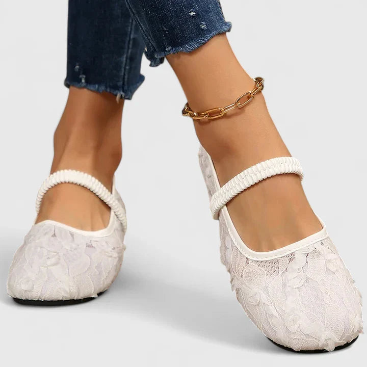 Ballerines élégantes en dentelle florale