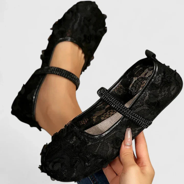 Ballerines élégantes en dentelle florale