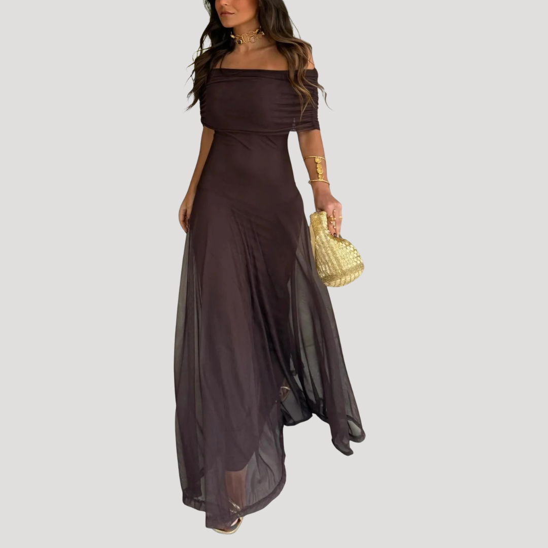 Robe longue fluide épaules dénudées élégante