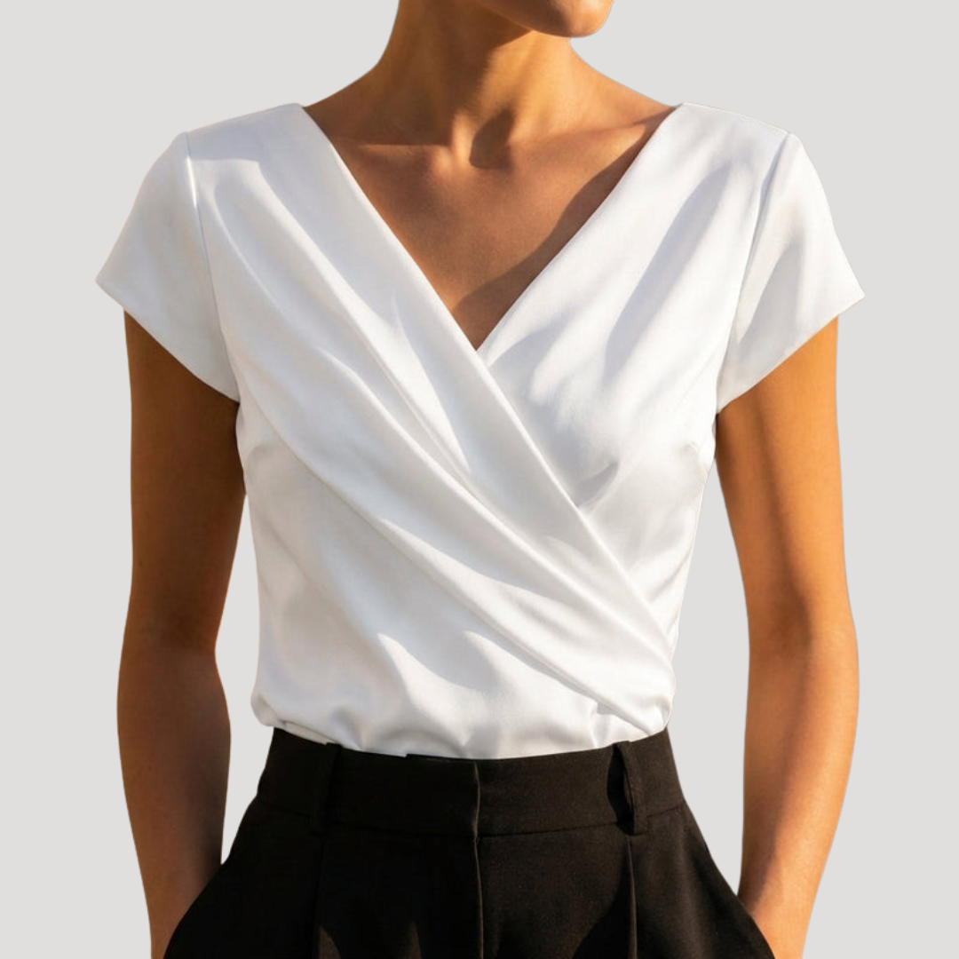 Blouse fluide et élégante à col V drapé manches courtes