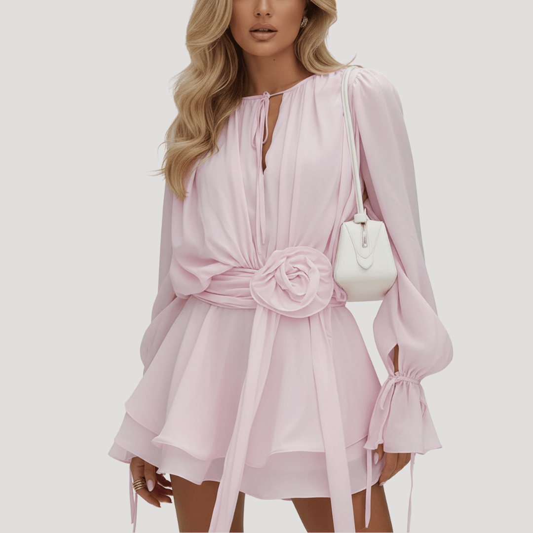 Robe Courte Femme Ceinturée avec Détails Floraux et Manches Évasées
