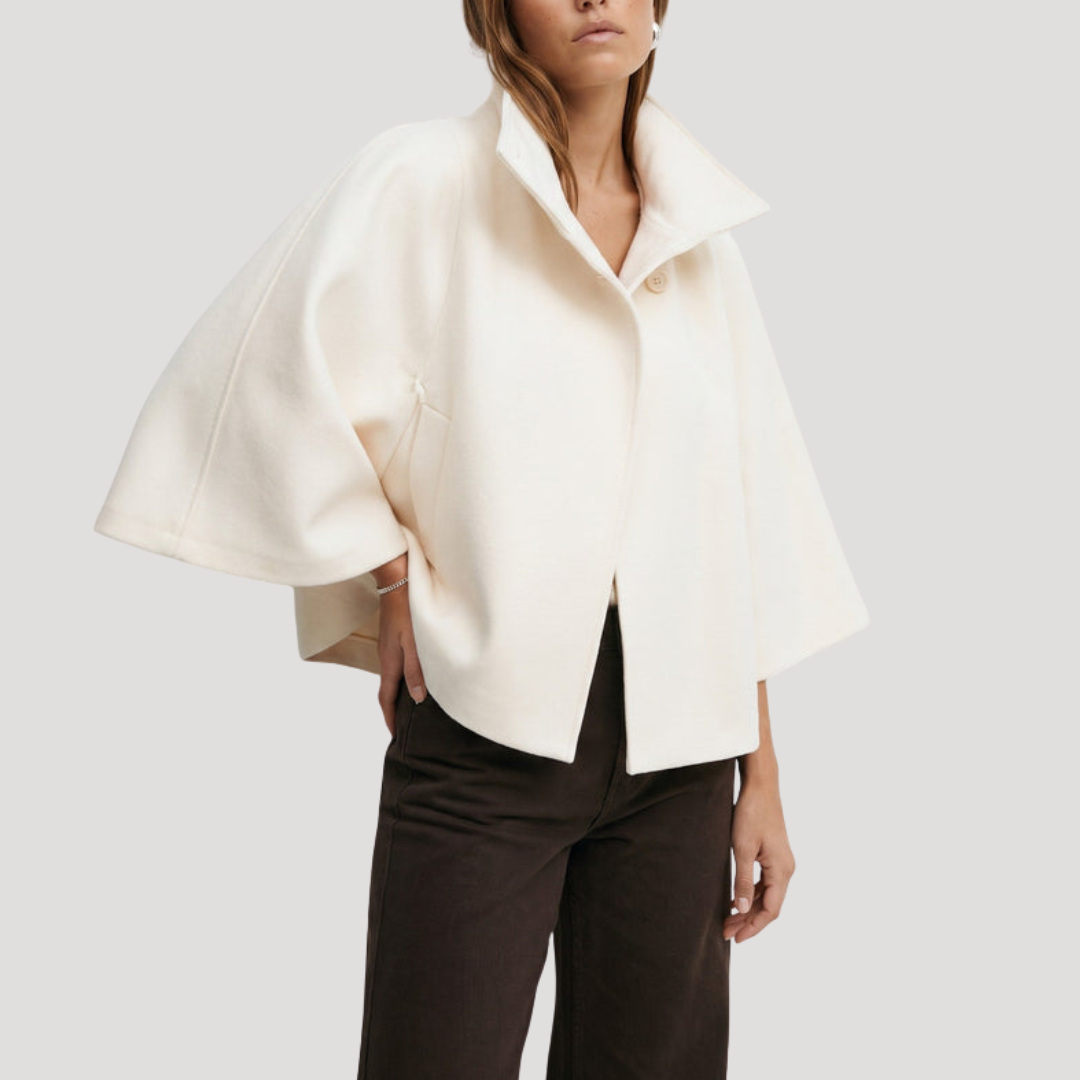 Manteau cape femme à col montant