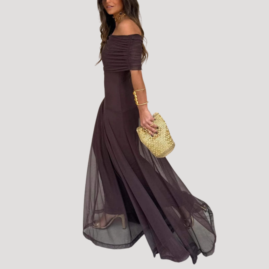 Robe longue fluide épaules dénudées élégante