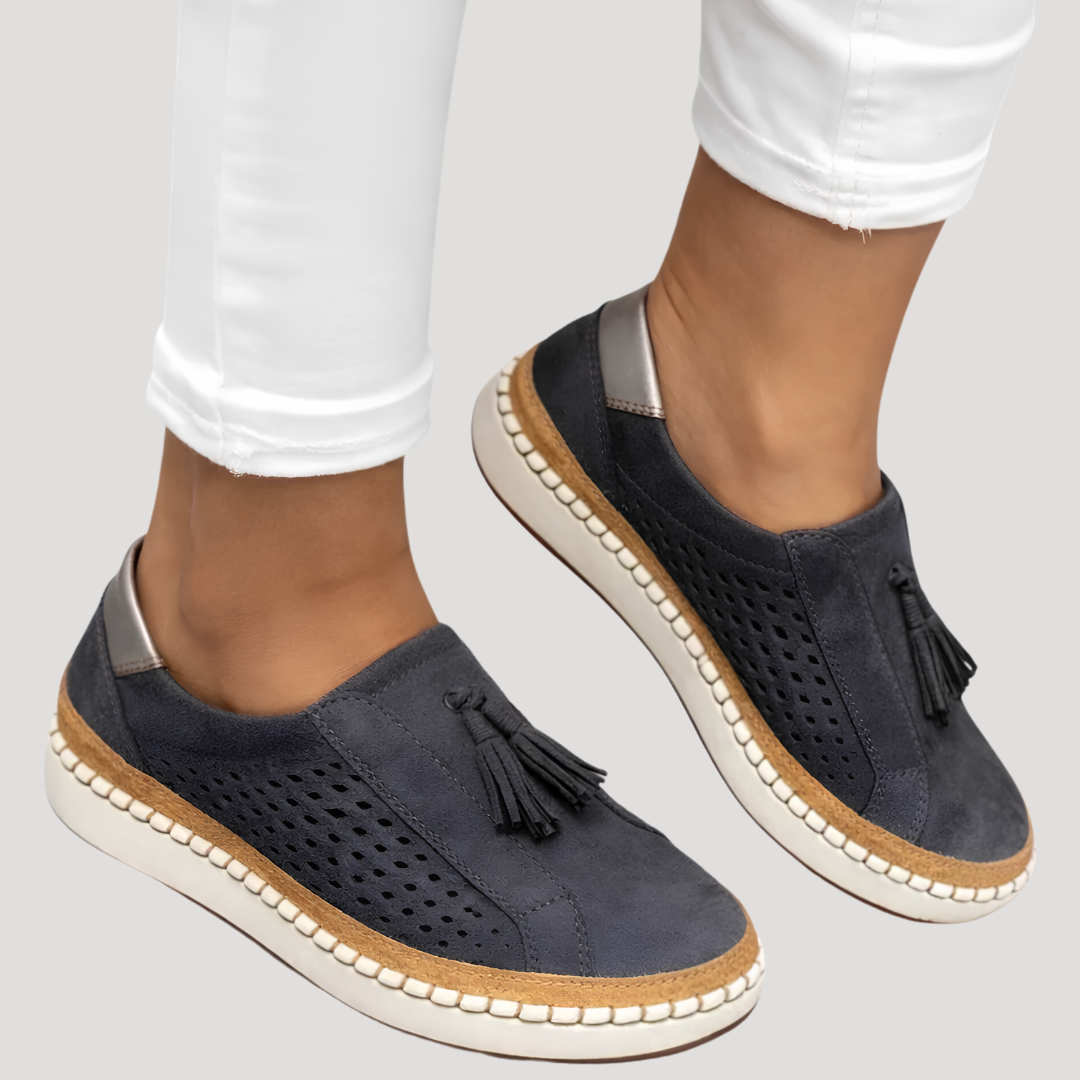Mocassins Femme Coupe Large à Pompons