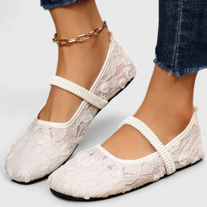 Ballerines élégantes en dentelle florale